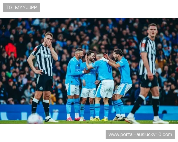 曼城2-0领先热刺，谢尔基、塞梅尼奥先后破门